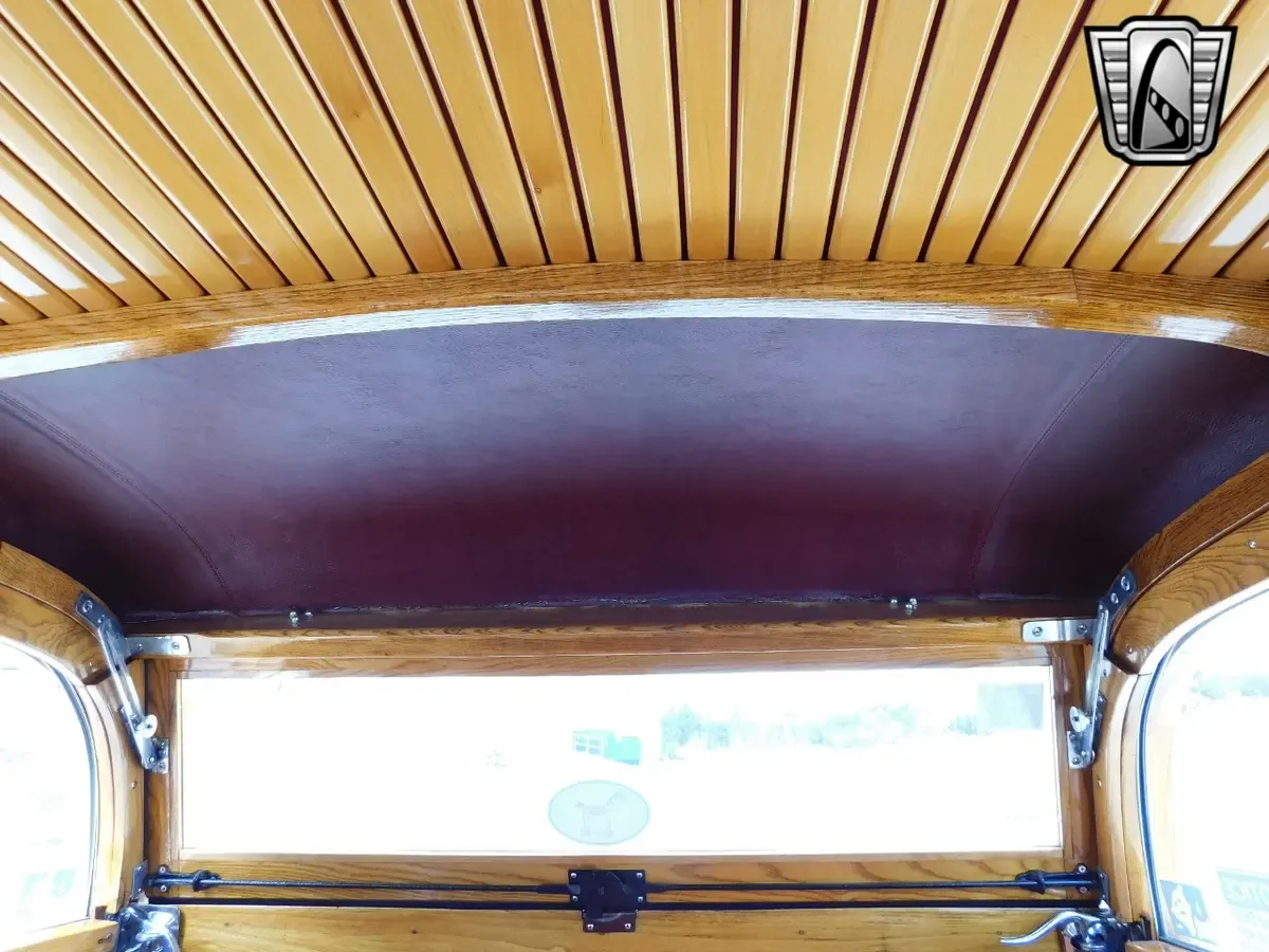 Carousel Image 20