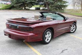 2000 Pontiac Firebird photo 3