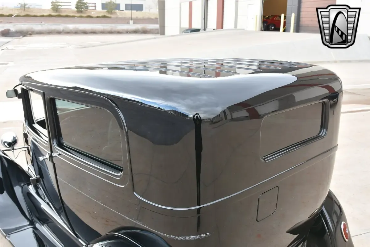 Carousel Image 12