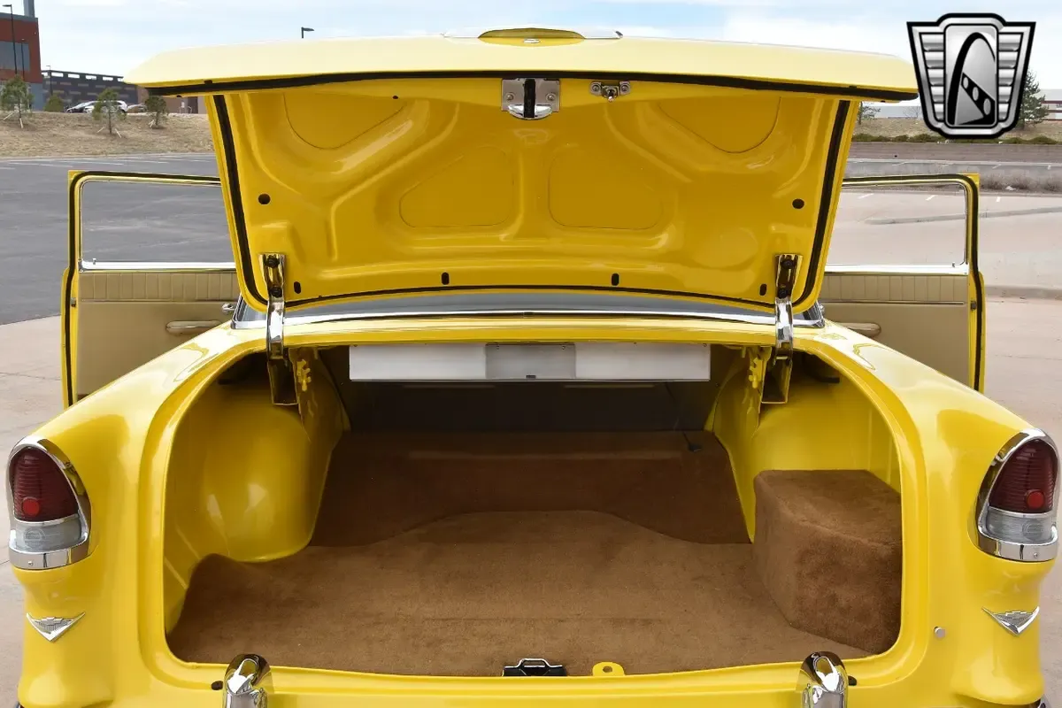 Carousel Image 18