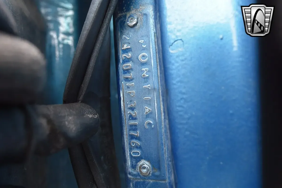 Carousel Image 15