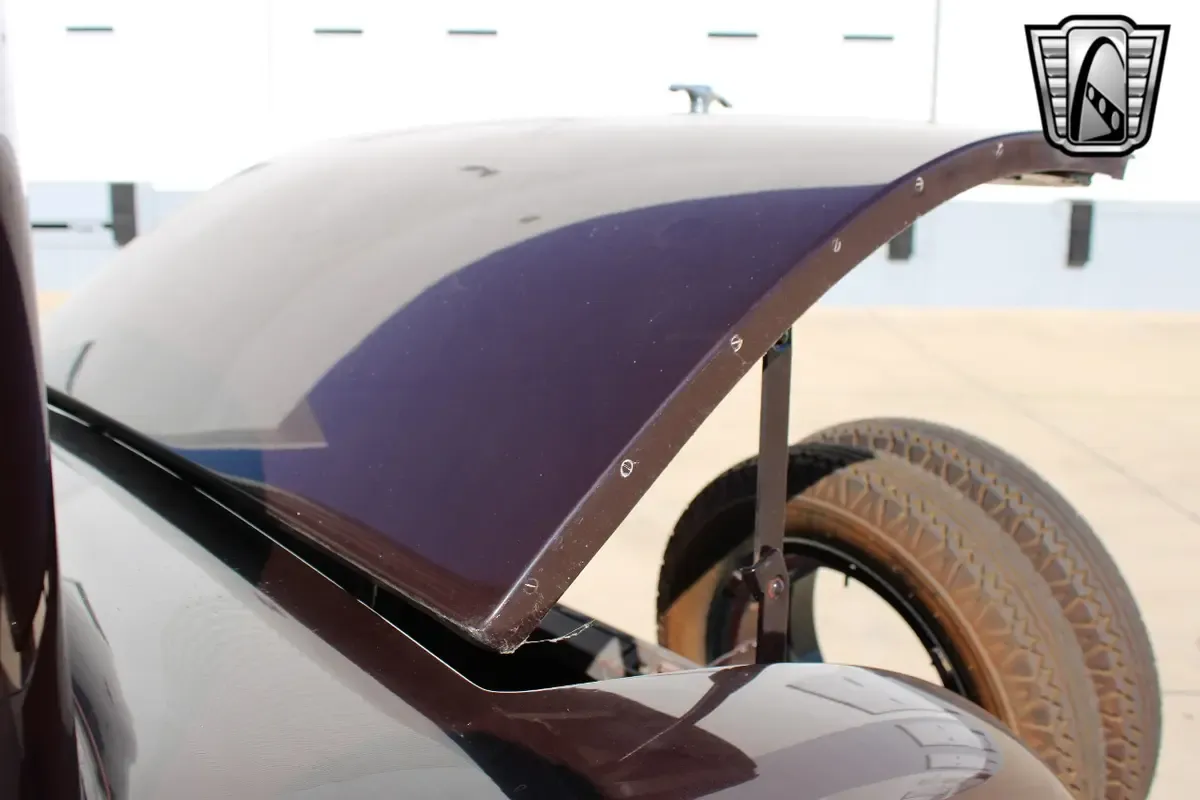 Carousel Image 19