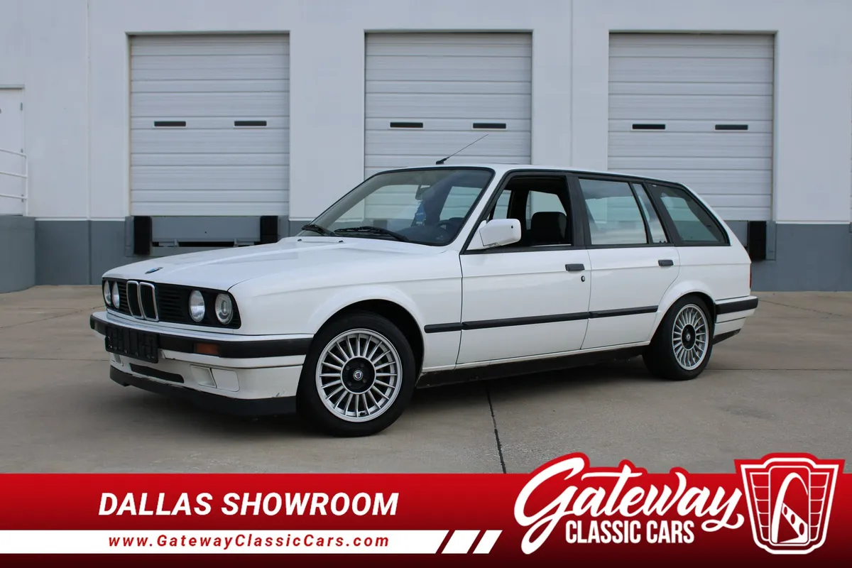 1988 BMW 318i Touring