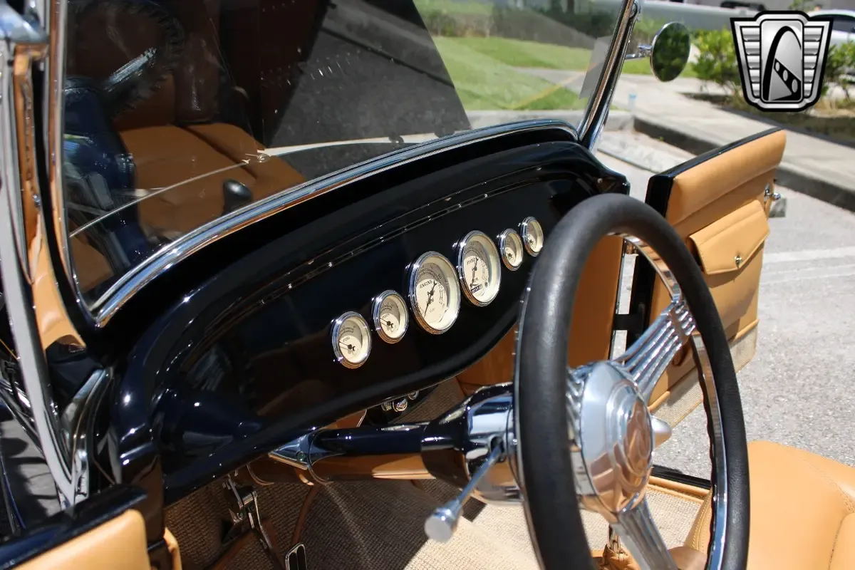 Carousel Image 15
