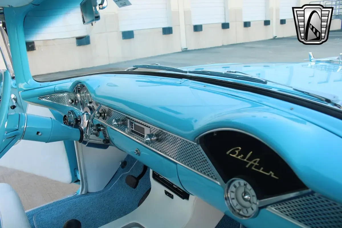 Carousel Image 25