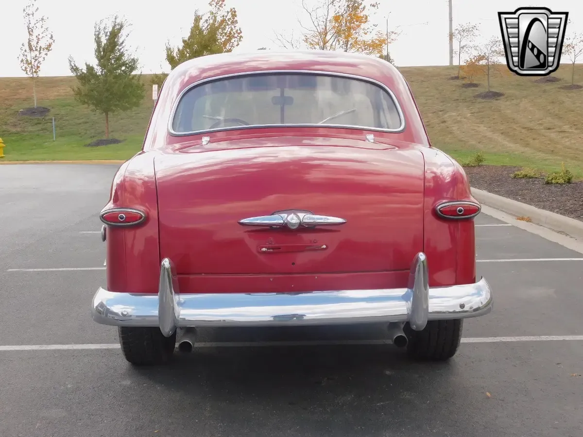 Carousel Image 4