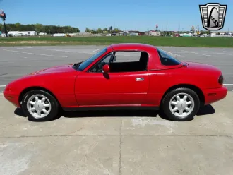 MX-5 Miata 4