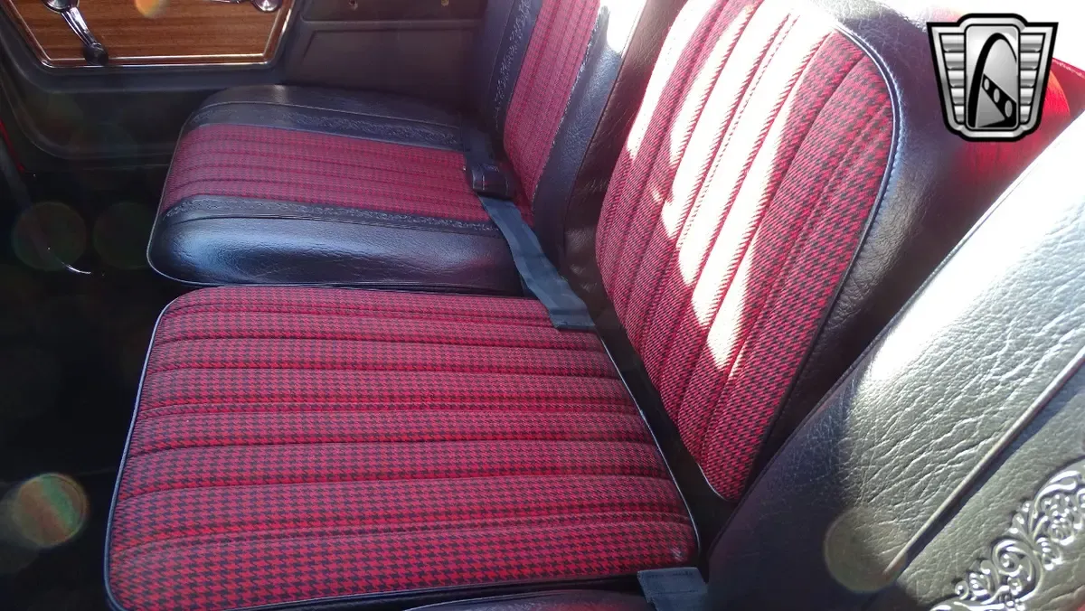 Carousel Image 16