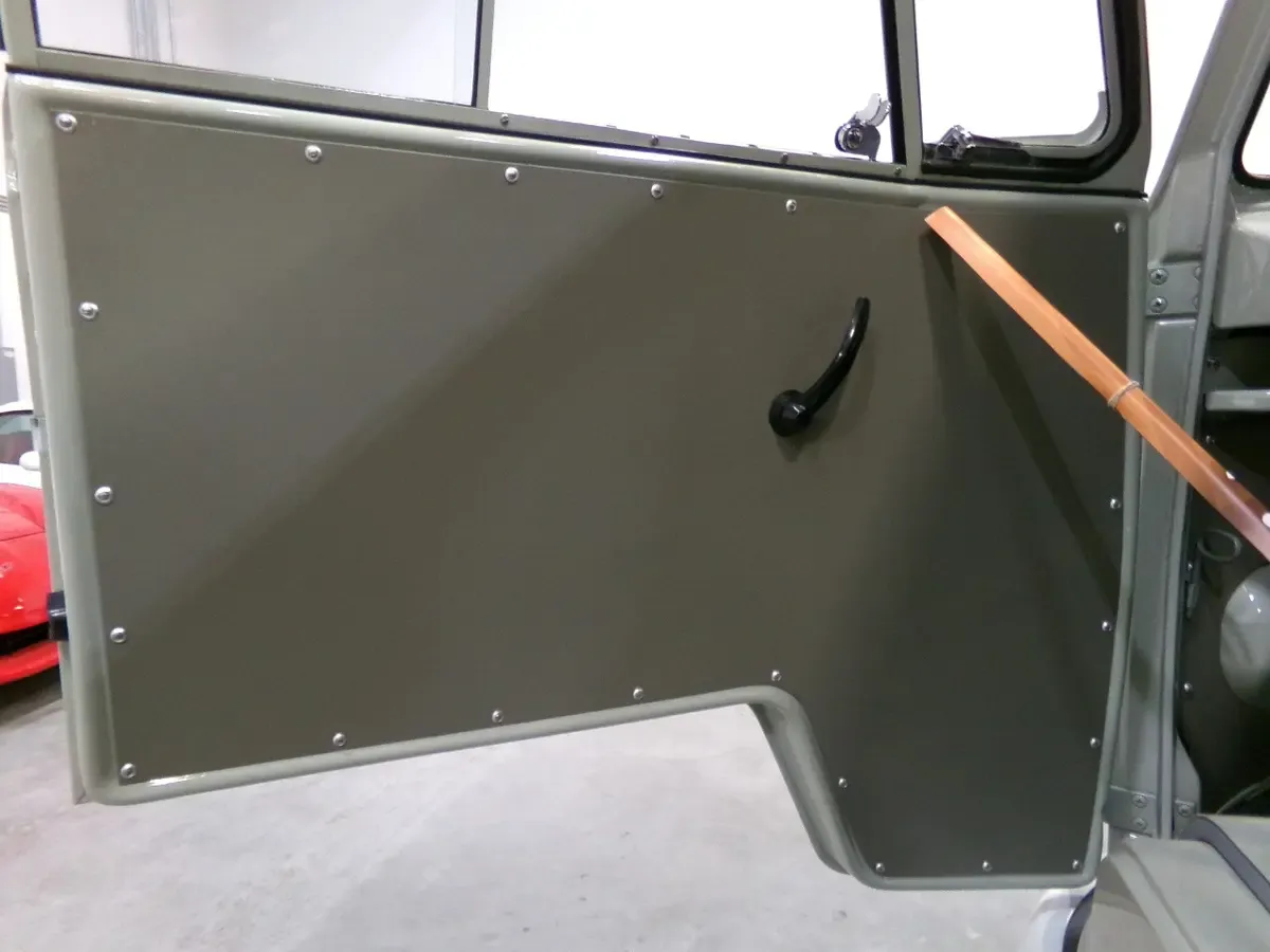 Carousel Image 6