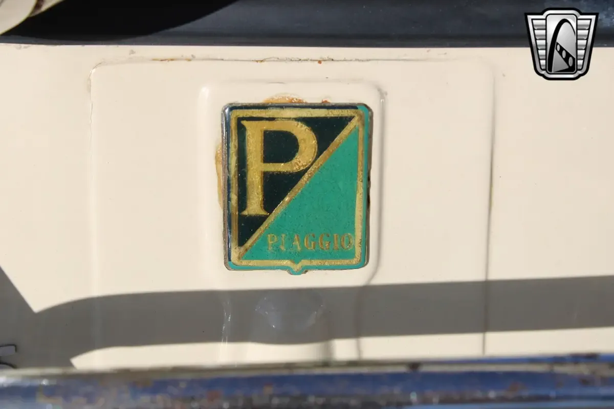 Carousel Image 19