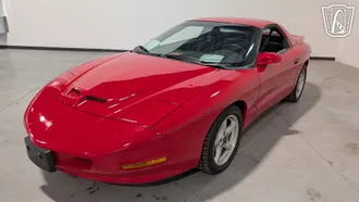 1996 Pontiac Firebird photo 2