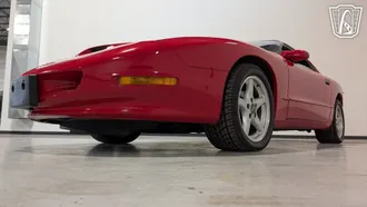 1996 Pontiac Firebird photo 4