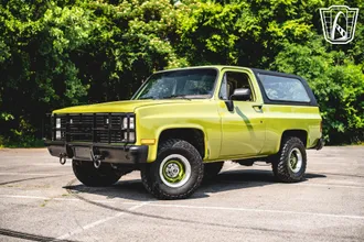 1984 GMC Blazer photo 2