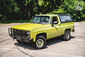 1984 GMC Blazer photo 3