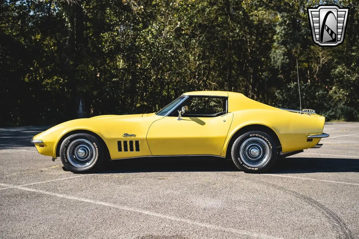 Carousel Image 3
