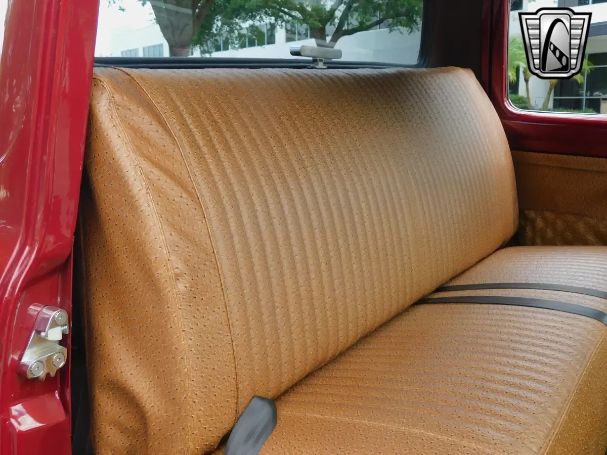 Carousel Image 18