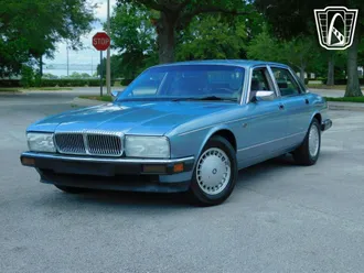 1991 Jaguar XJ6 photo 5