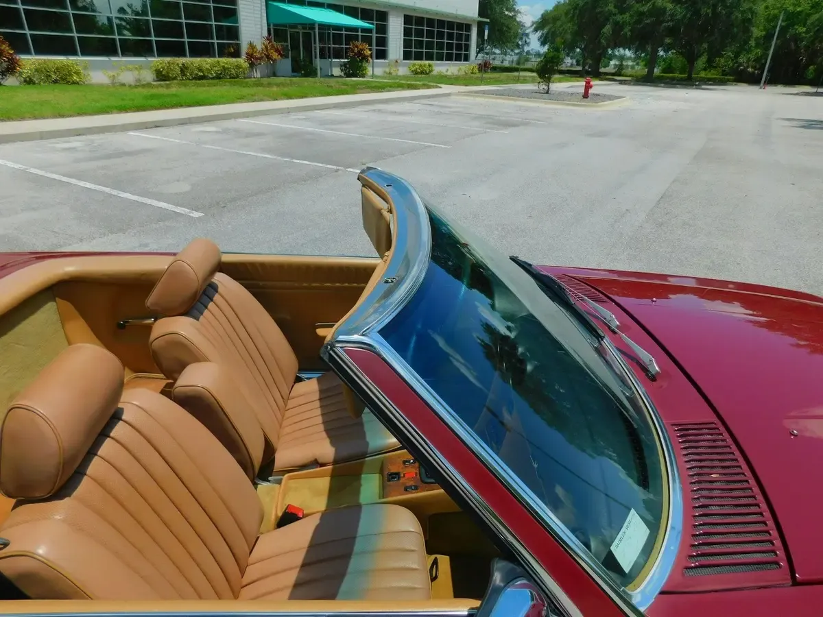 Carousel Image 18