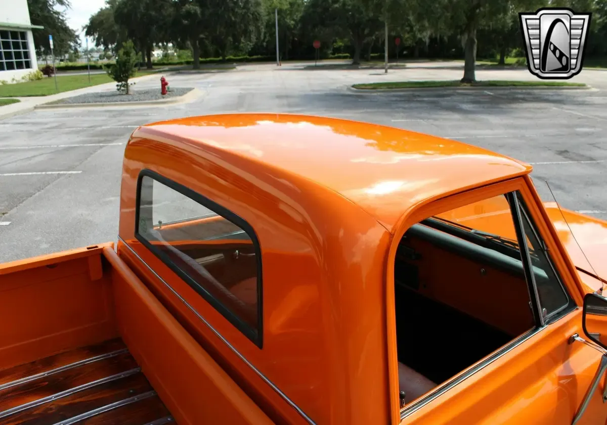 Carousel Image 13