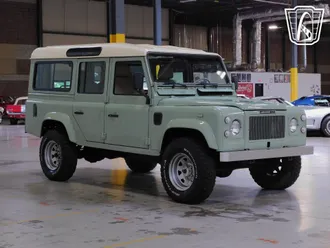 1987 Land Rover Defender photo 5