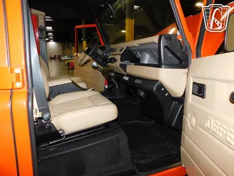 1994 Land Rover Defender photo 7