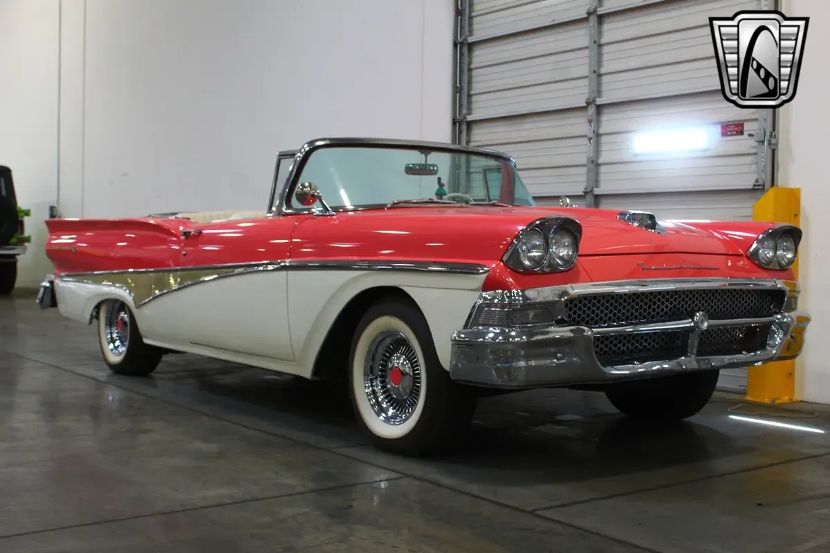 Carousel Image 26