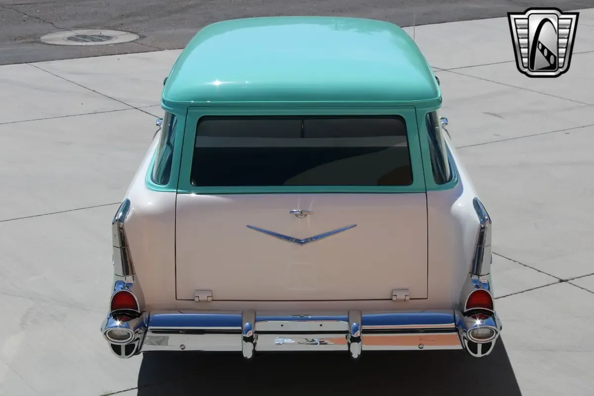 Carousel Image 12