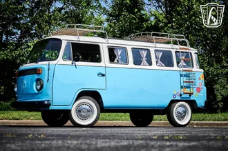 1990 Volkswagen Bus photo 4