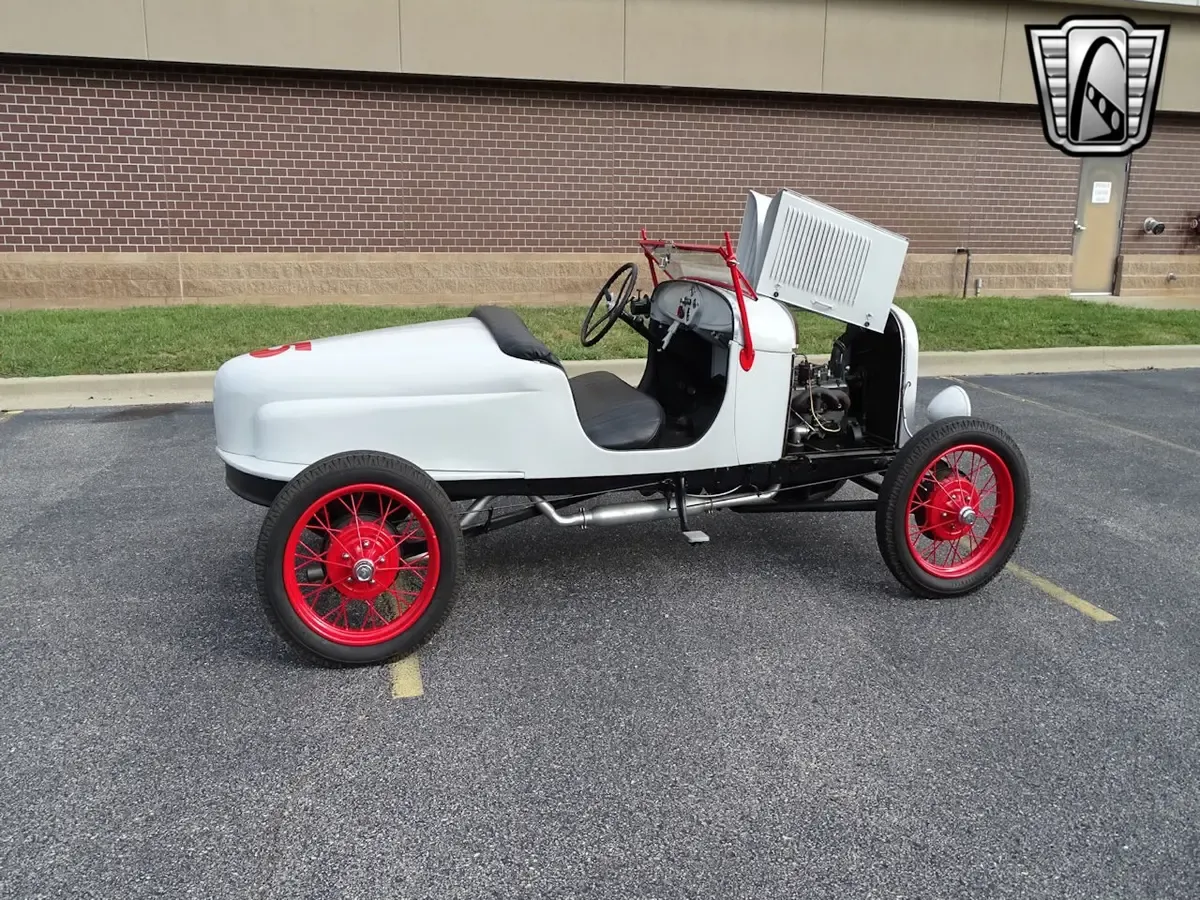 Carousel Image 26
