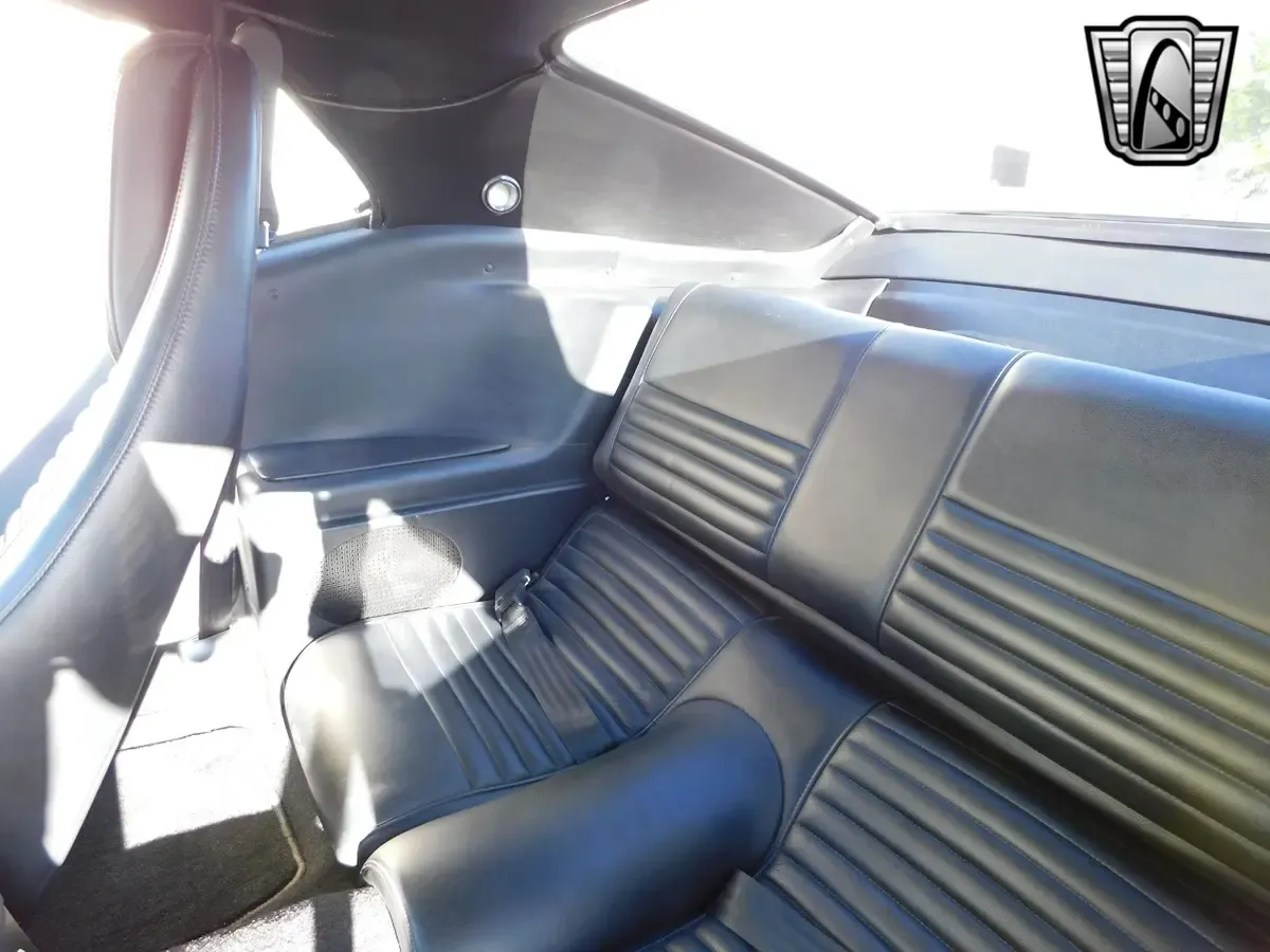 Carousel Image 13