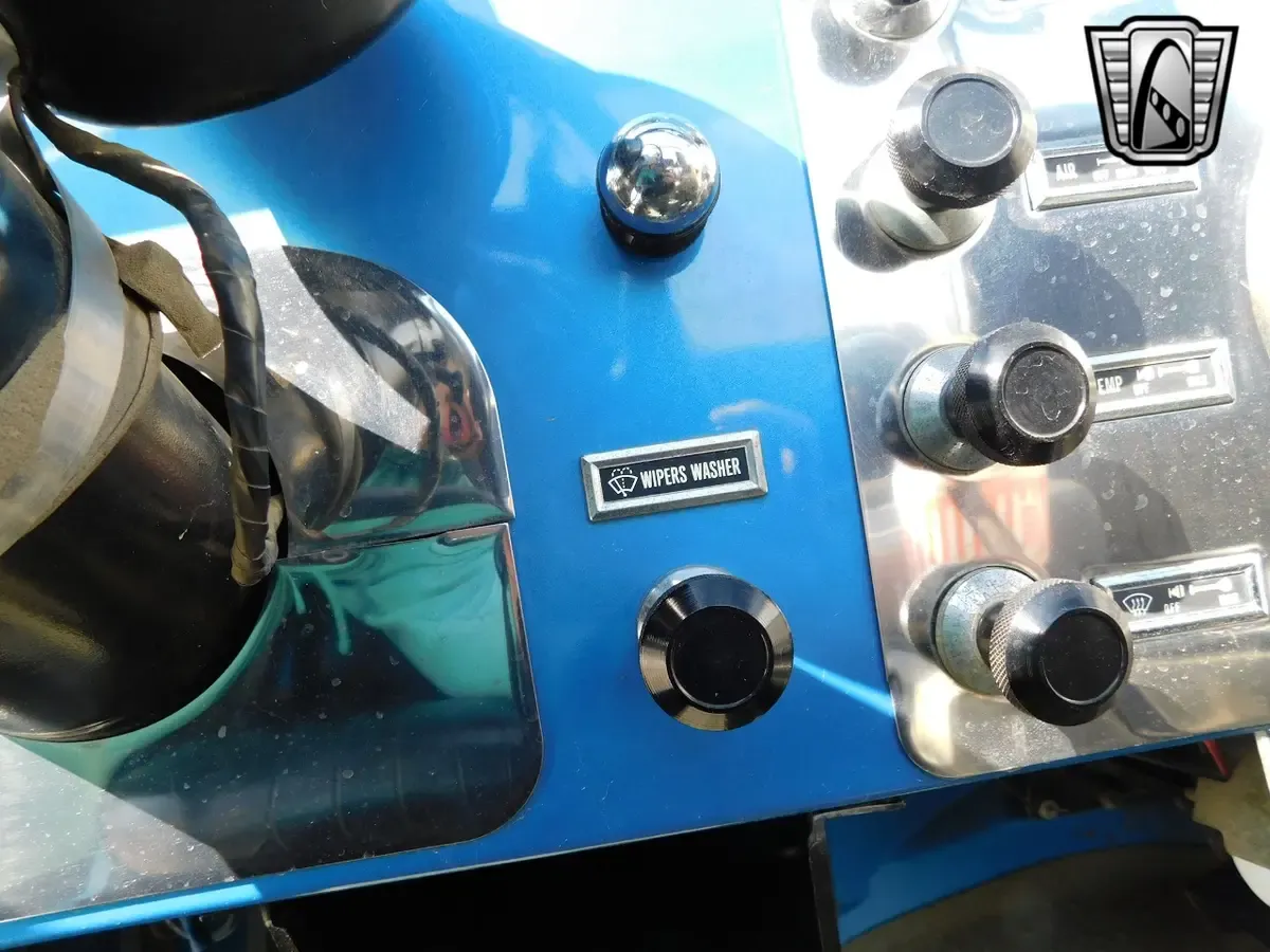 Carousel Image 24