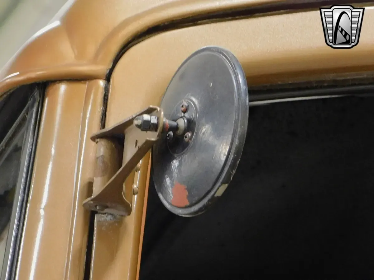 Carousel Image 16