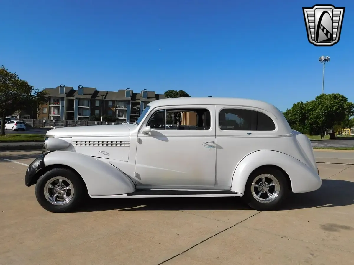 Carousel Image 3