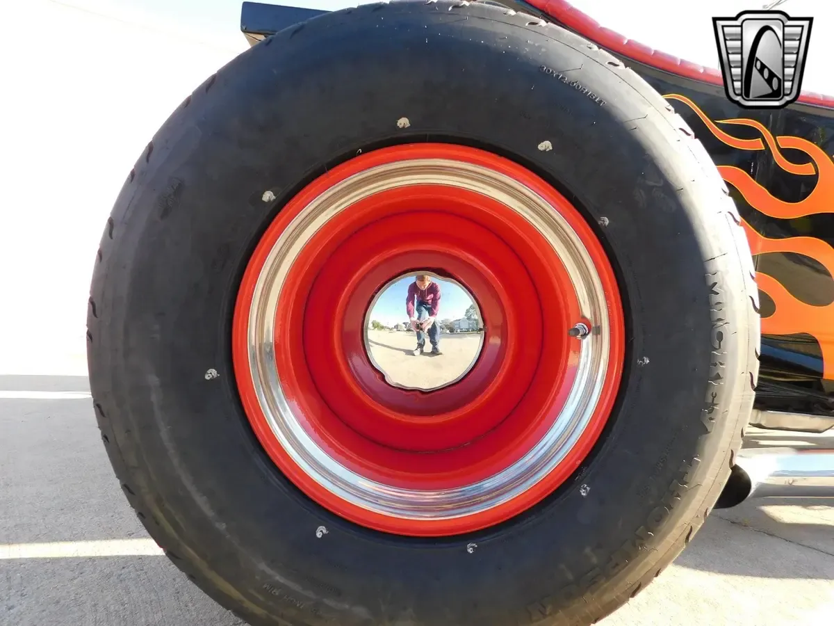 Carousel Image 26