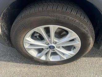 2019 Ford Escape photo 5