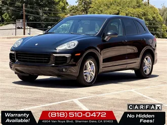 2016 Porsche Cayenne photo 3