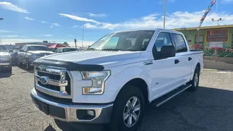 2015 Ford F150 SuperCrew Cab photo 3