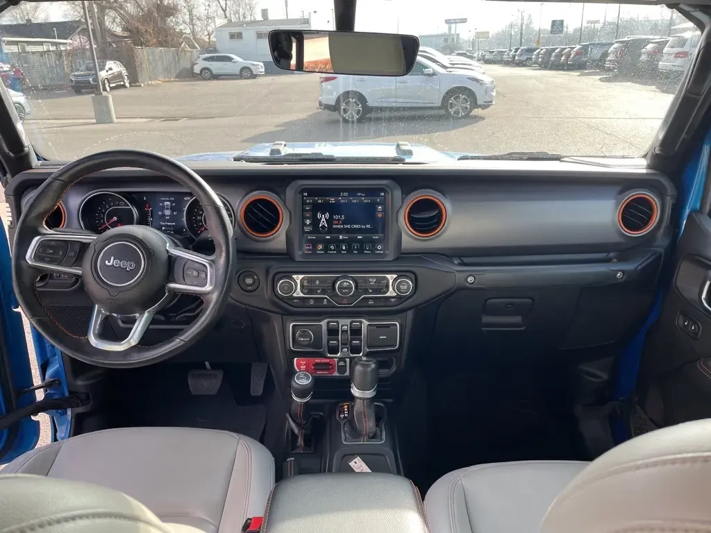 Carousel Image 28