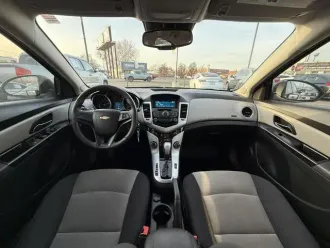 Cruze 17