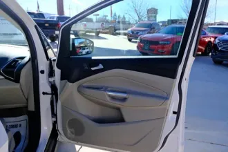 C-Max Hybrid 9