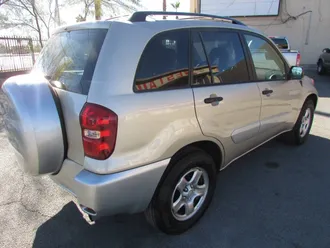 2005 Toyota RAV4 photo 4