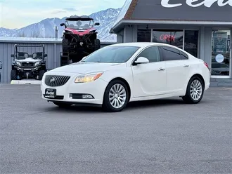 2012 BUICK REGAL photo 2