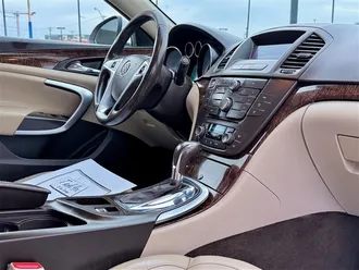 2012 BUICK REGAL photo 3