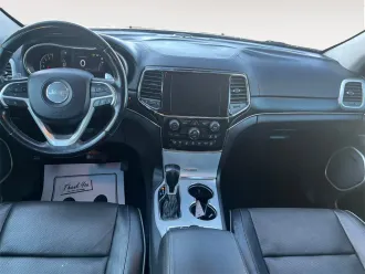 Grand Cherokee 10