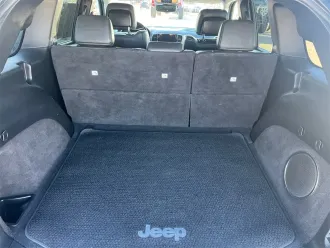Grand Cherokee 24