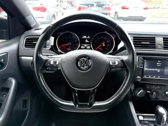 Jetta 18