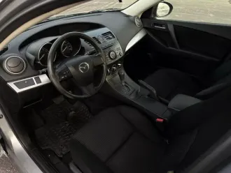 Mazda3 10