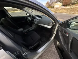 Mazda3 16
