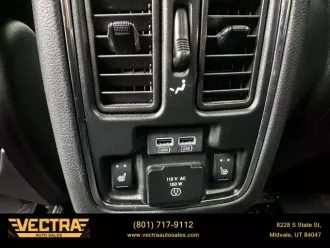 Grand Cherokee 18
