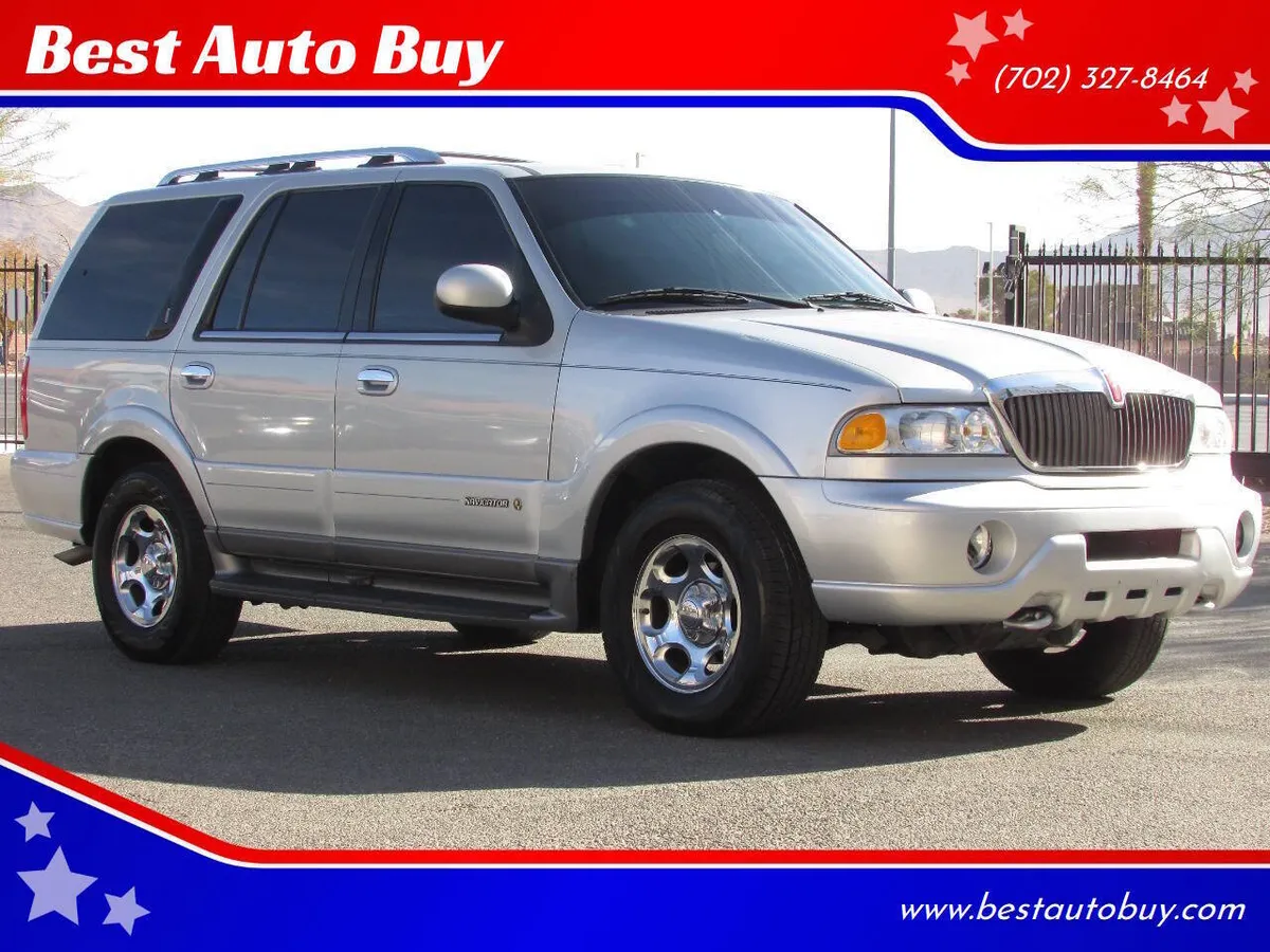 2000 Lincoln Navigator Base 4dr 4WD SUV
